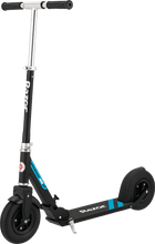 Charger l'image dans la galerie, Razor A5 Air Scooter OPEN BOX LIKE NEW - PICKUP

